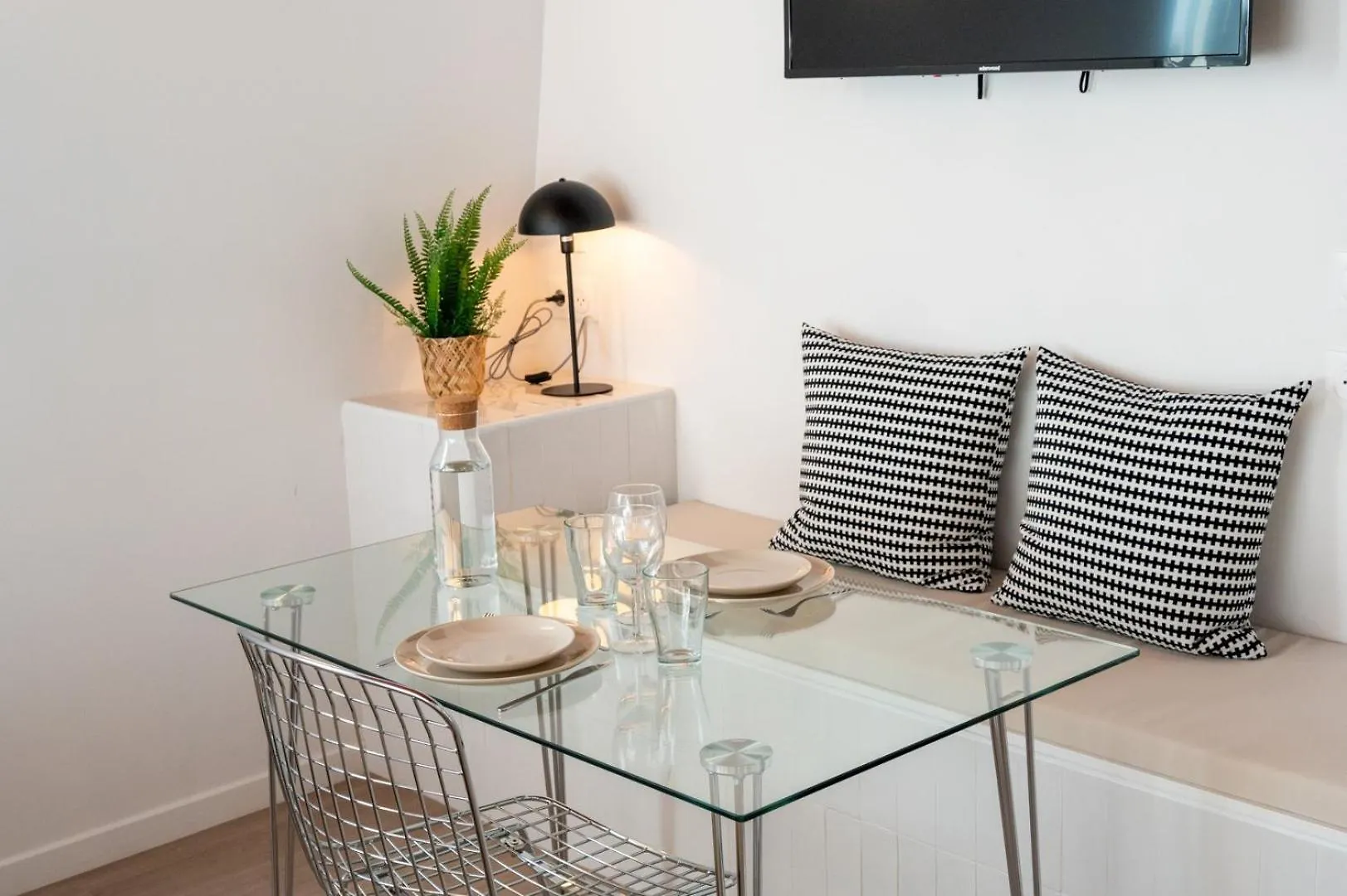 Studio Equipe Cote Cour, Parking Gratuit Villeneuve-d'Ascq France